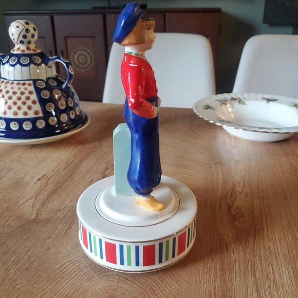 Schmid Dutch Boy Music Box - Picture 3 of 5